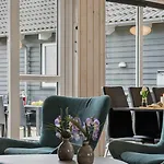 Villavilla #404 - Hostrup Strand, Limfjorden Spottrup