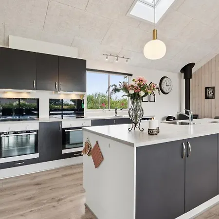 Villavilla 404 - Hostrup Strand, Limfjorden Spottrup